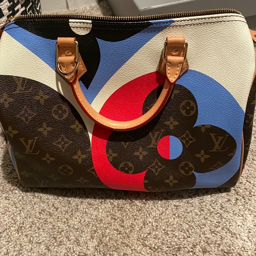 Louis Vuitton love bag with strap limited edition